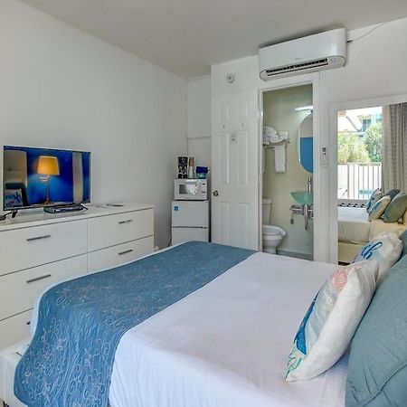Castle By The Sea Motel Lauderdale-by-the-Sea Exterior photo