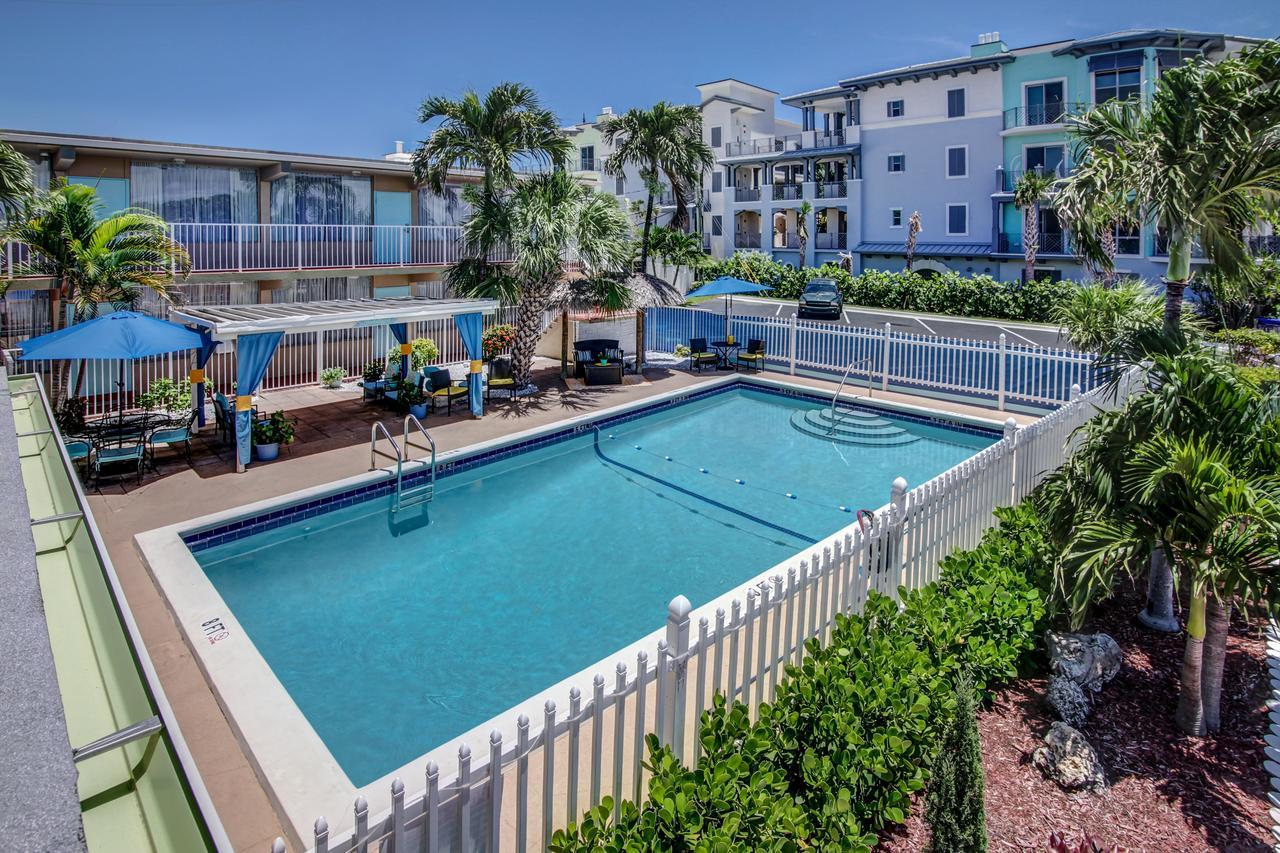 Castle By The Sea Motel Lauderdale-by-the-Sea Exterior photo